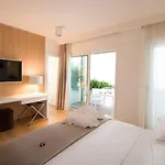 Dilman Luxury Nocleg ze śniadaniem 4*