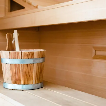 Dilman Luxury Барі