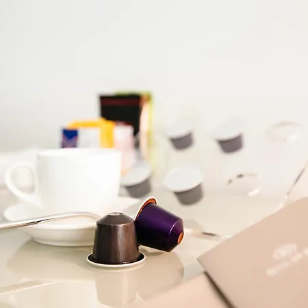 Dilman Luxury Couette-café Bari