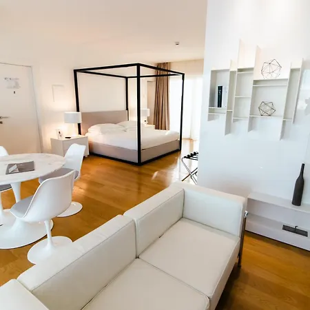 Dilman Luxury 4* Bari