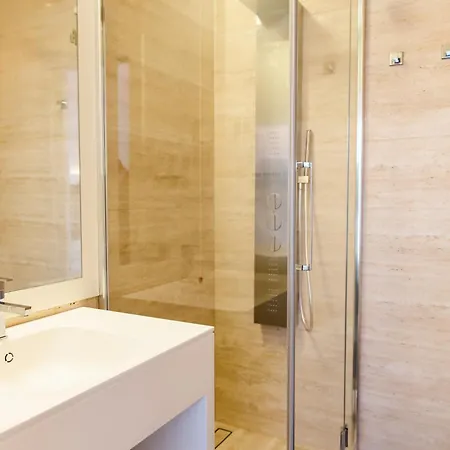 Dilman Luxury לינה וארוחת בוקר 4*
