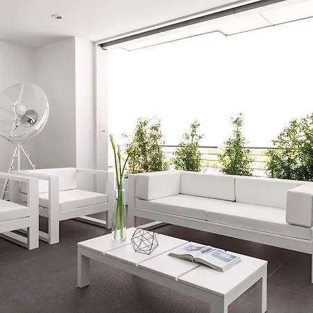 Dilman Luxury Couette-café Bari