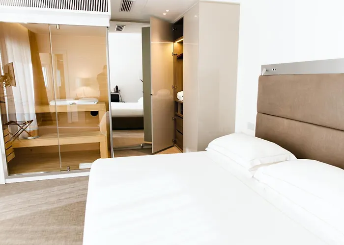 Dilman Luxury 4* Барі